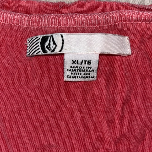 Women’s XL pink Volcom tank top. Lightweight stretchy material. Great condition. - Picture 3 of 3